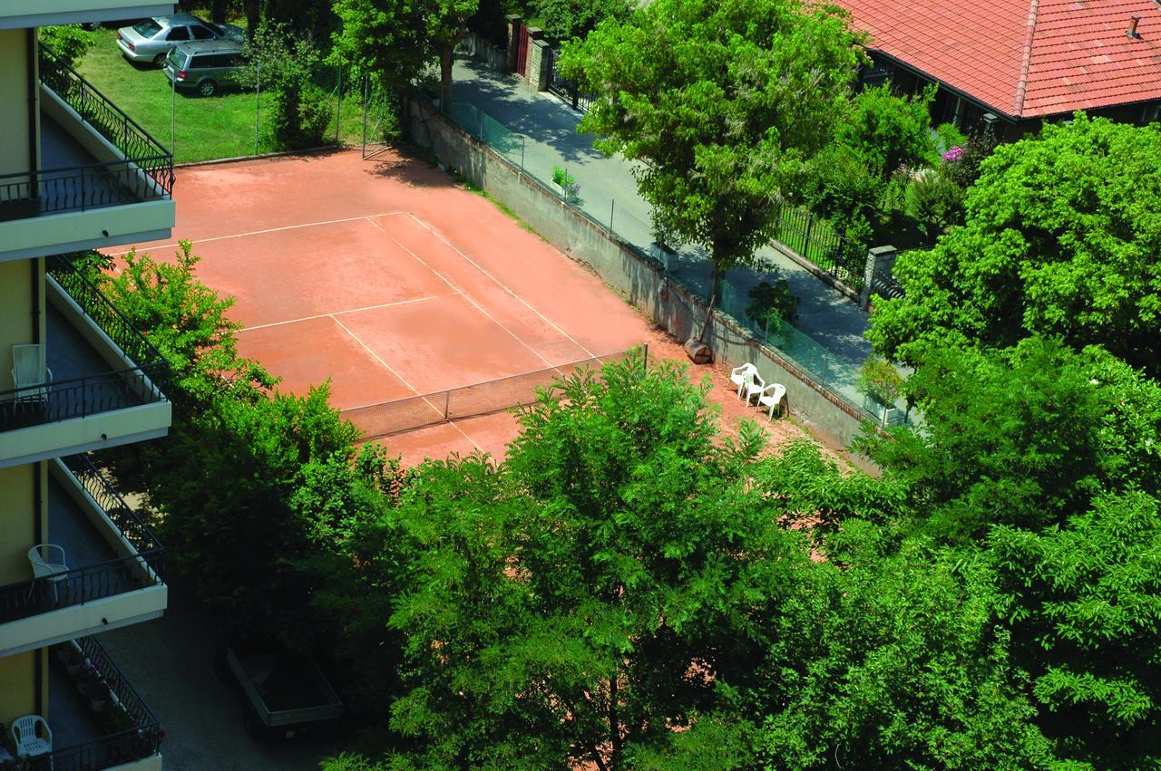 Hotel Miranda Белариа-Игеа Марина Екстериор снимка